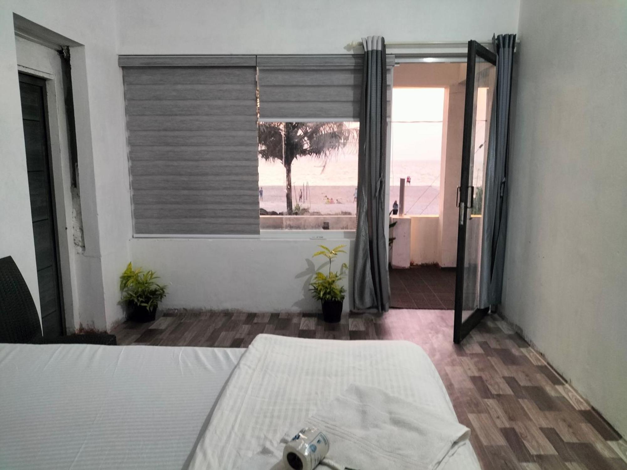 Funky Art Beach House Alappuzha 外观 照片